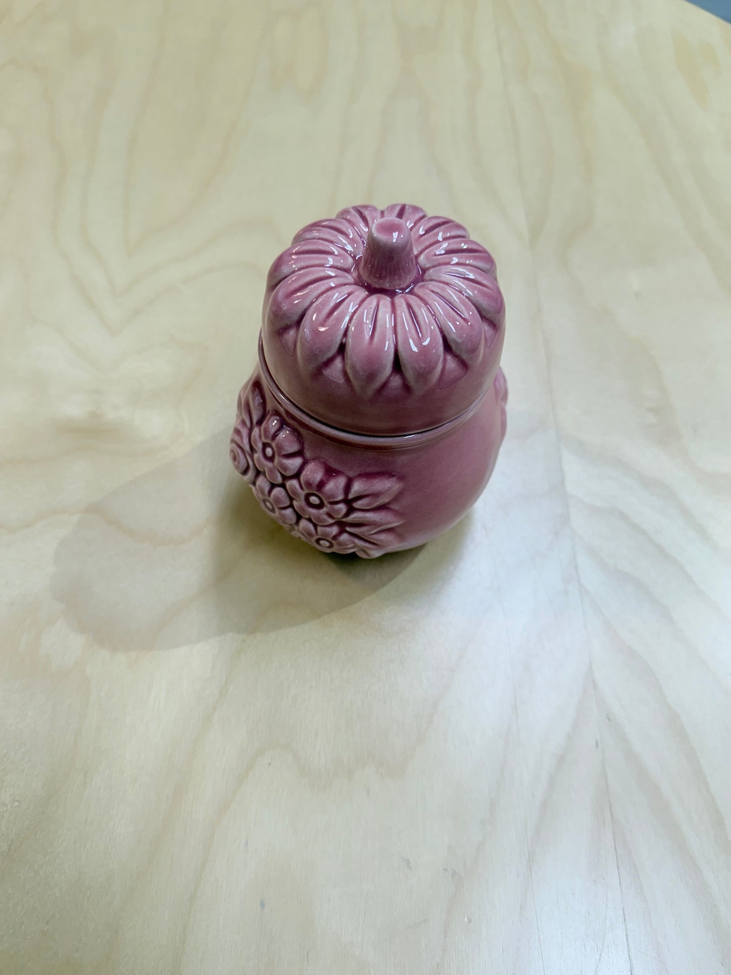 Keraaminen purnukka, vanha rosa