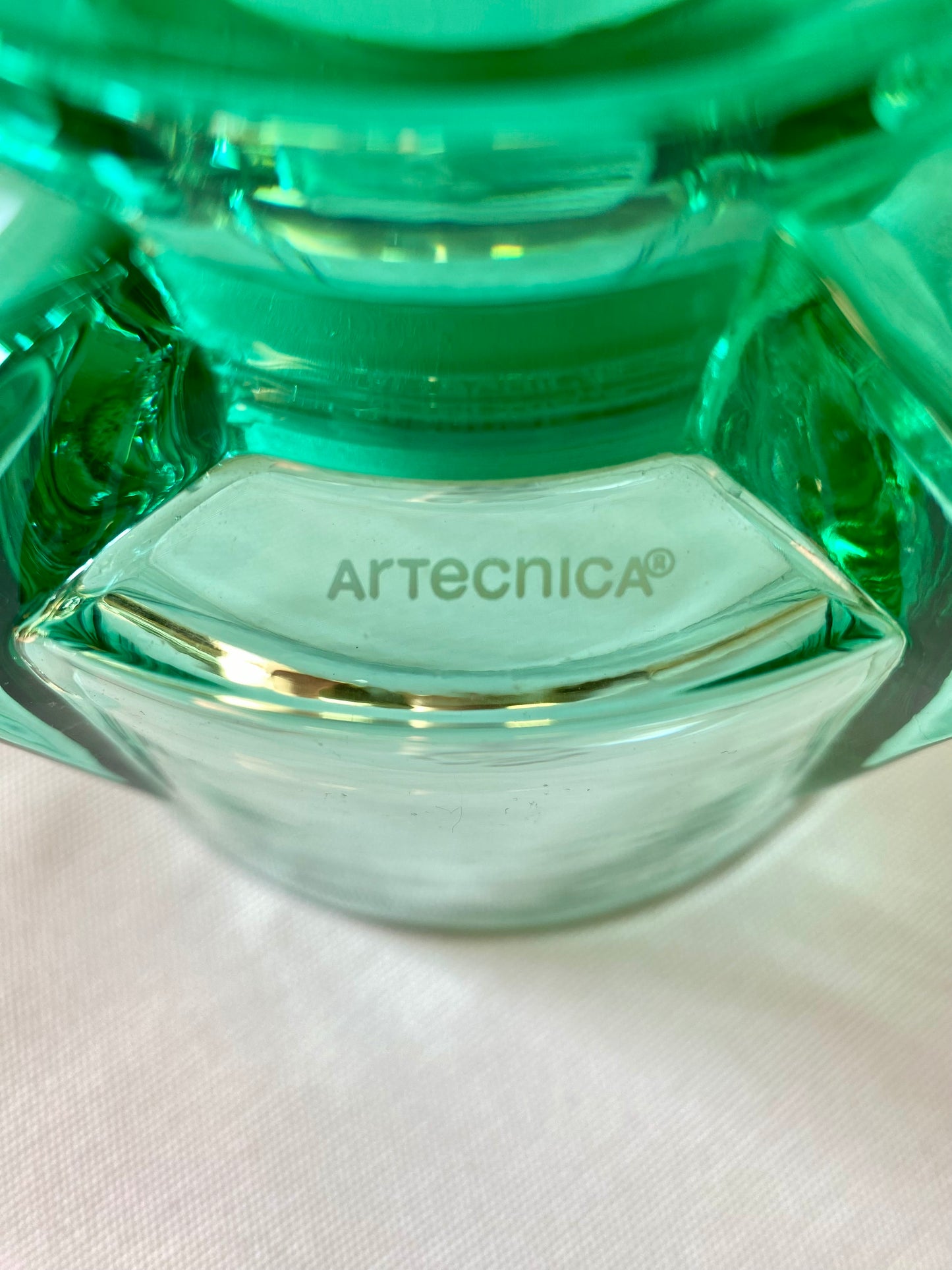 Artecnica valaisin