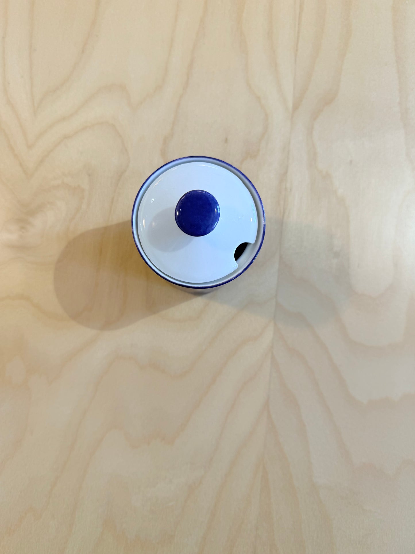 Arzberg Porcelain, kannellinen sokerikko