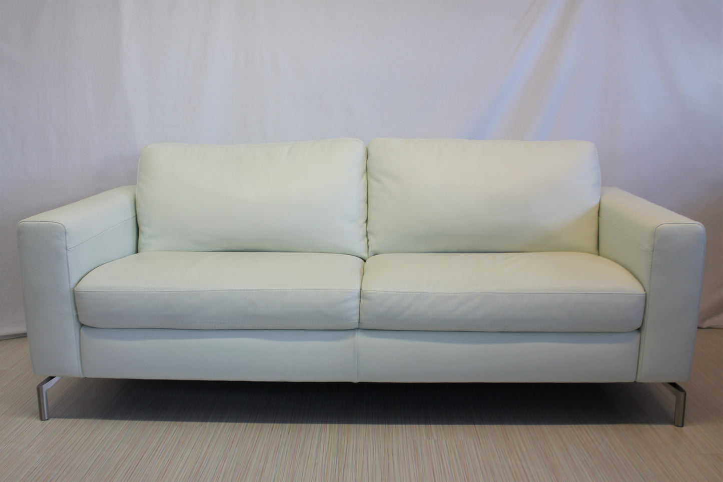 Natuzzi Editions Sollievo nahkasohva, valkoinen