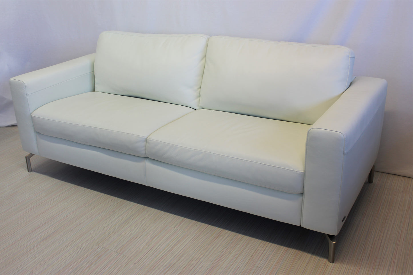 Natuzzi Editions Sollievo nahkasohva, valkoinen