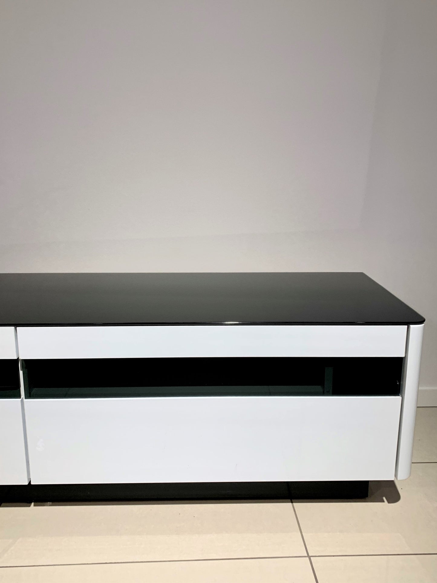 Tyylikotkan tv-taso
