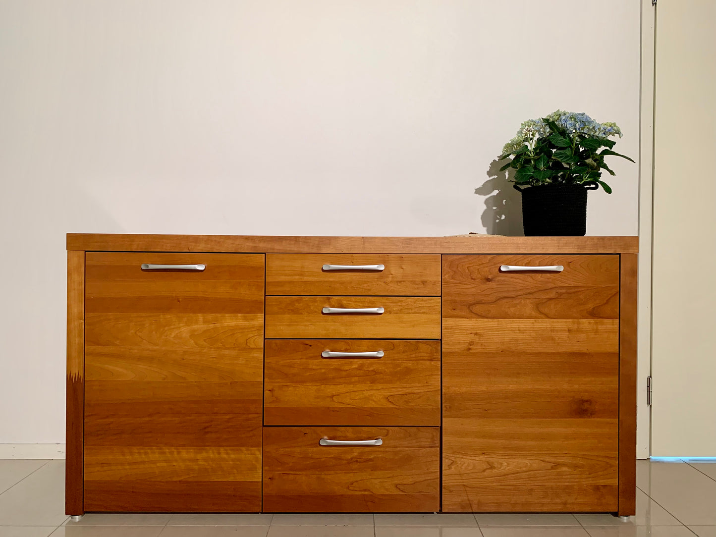 BoConcept puinen senkki