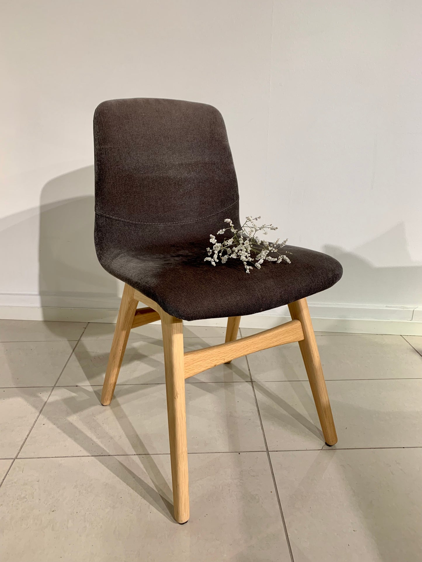 BoConcept harmaa ruokatuoli
