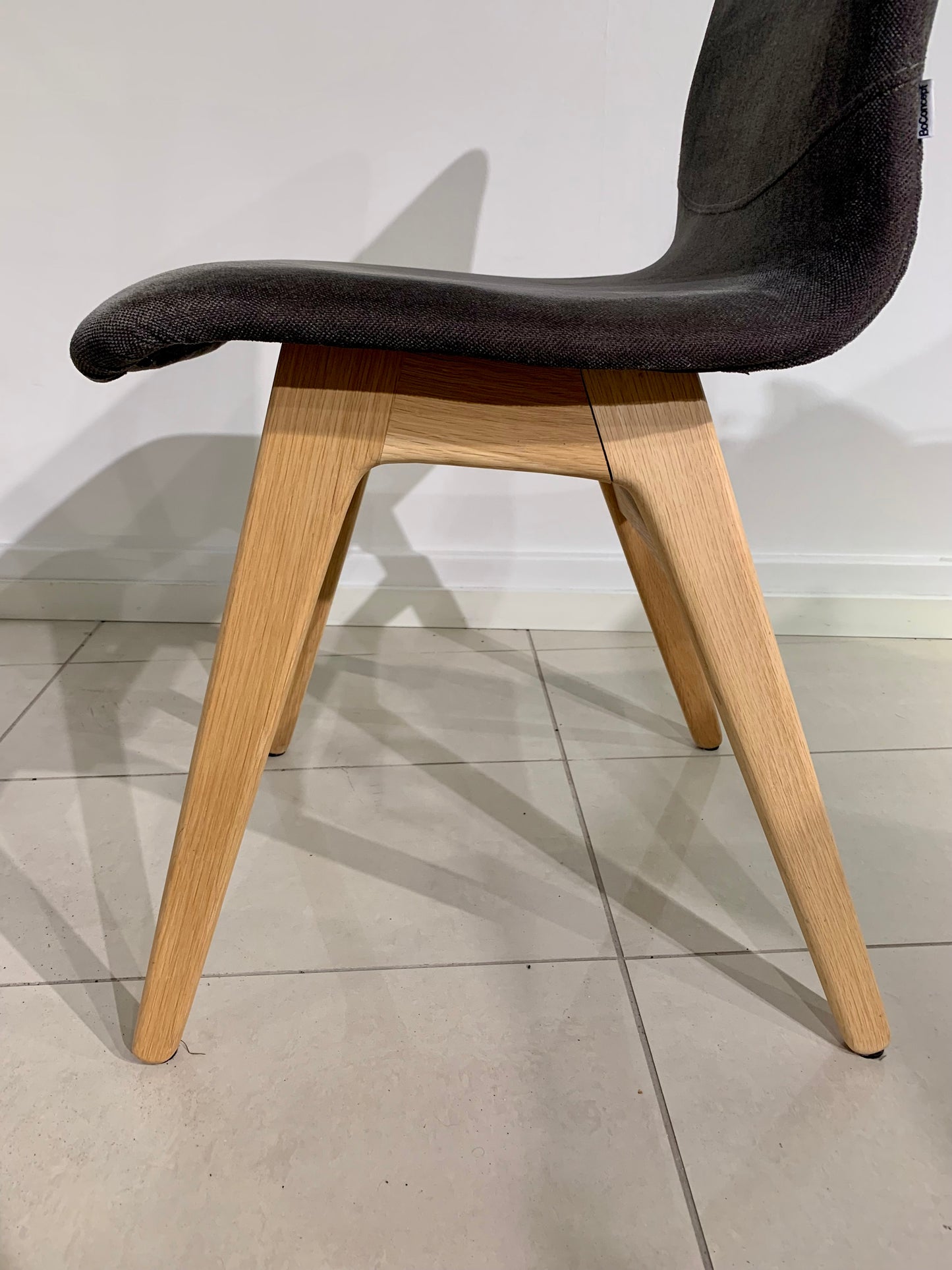 BoConcept harmaa ruokatuoli