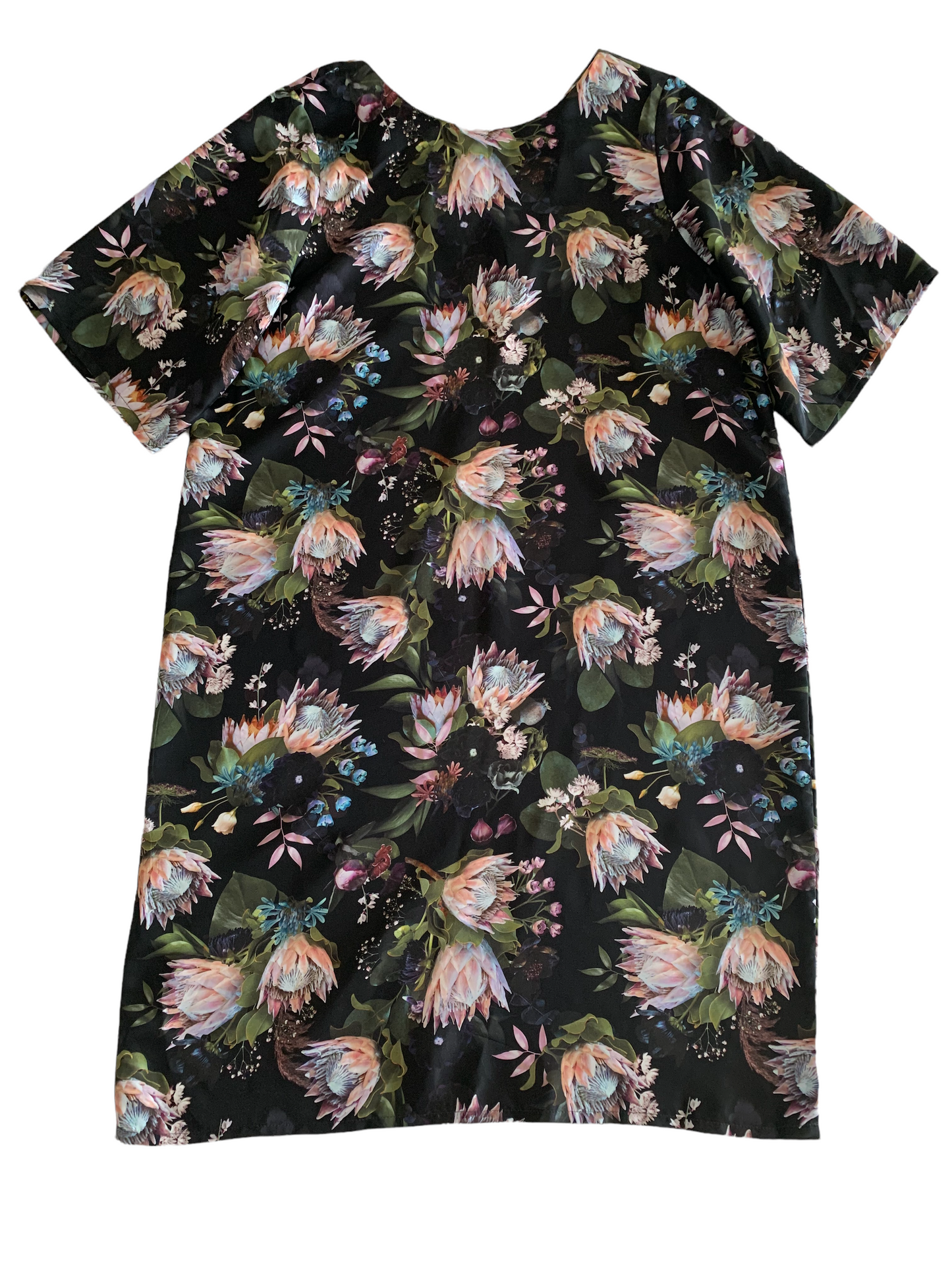 Uhana Design Delight Dress silkkimekko